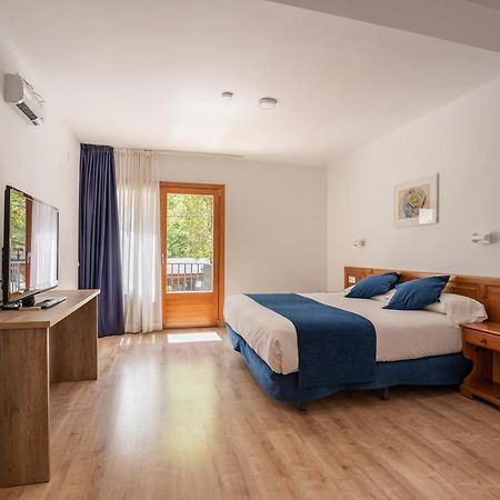 Hotel Marxant Tavascan Kültér fotó