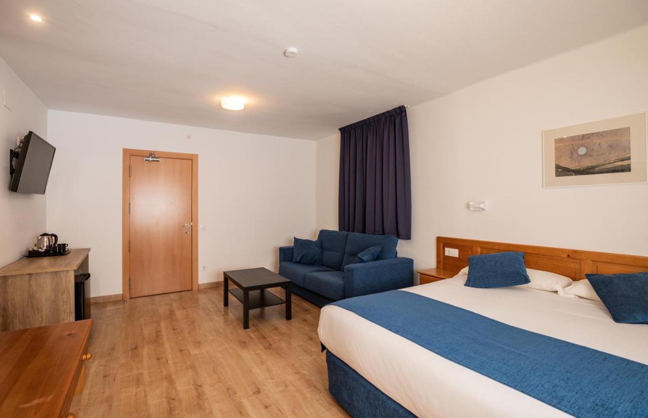 Hotel Marxant Tavascan Kültér fotó