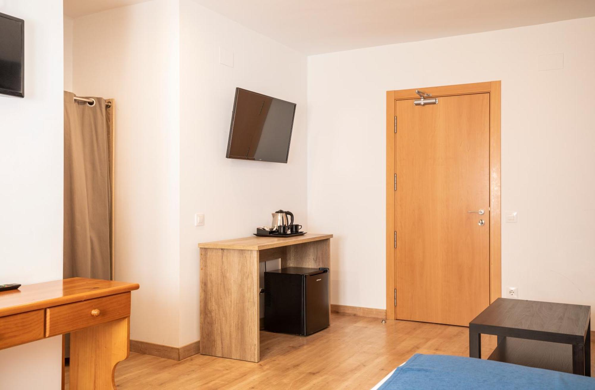 Hotel Marxant Tavascan Kültér fotó