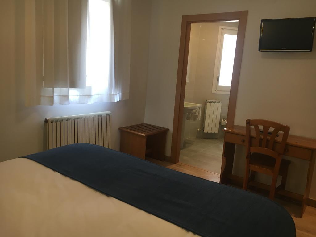 Hotel Marxant Tavascan Kültér fotó