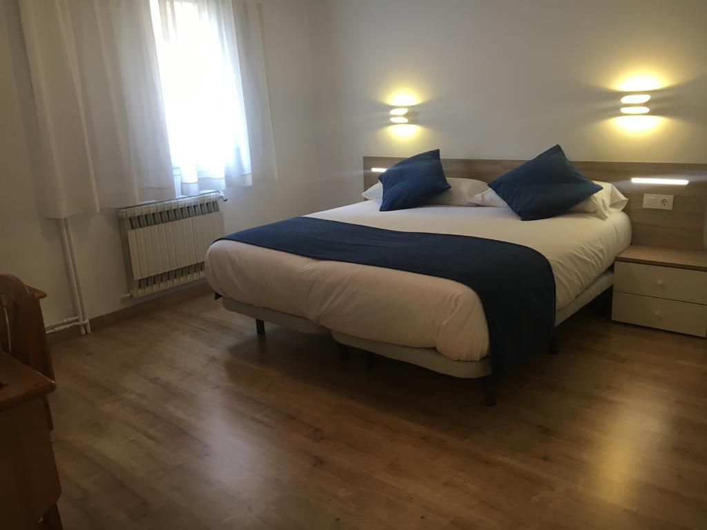 Hotel Marxant Tavascan Kültér fotó